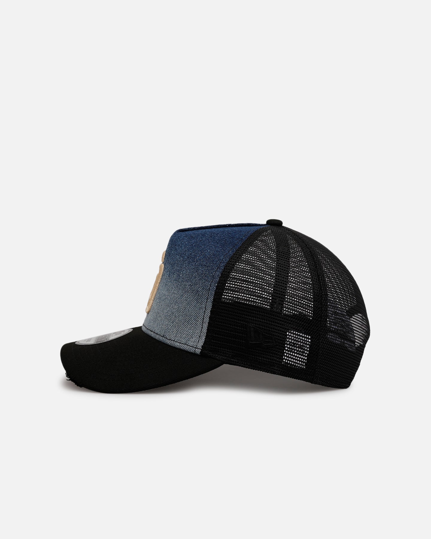 New Era San Diego Padres 'Bleach' 9FORTY A-Frame Trucker Snapback Denim