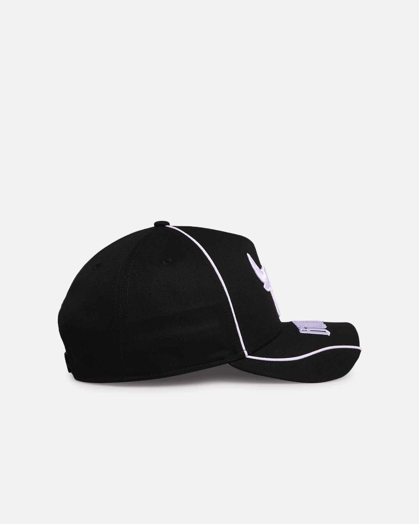 New Era Chicago Bulls 'Piping' 9FORTY A-Frame Snapback Black/White