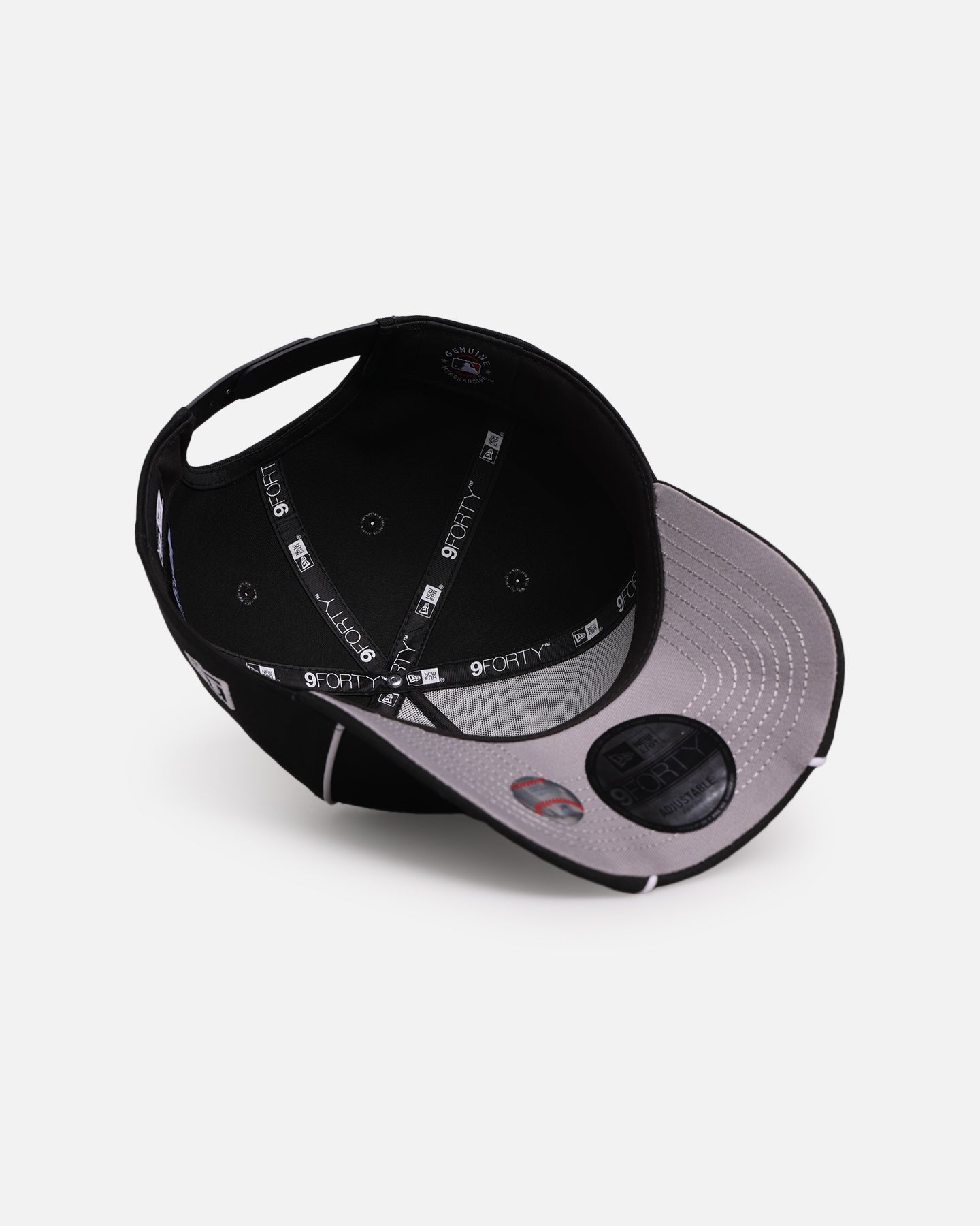 New Era New York Yankees 'Piping' 9FORTY A-Frame Snapback Black/White