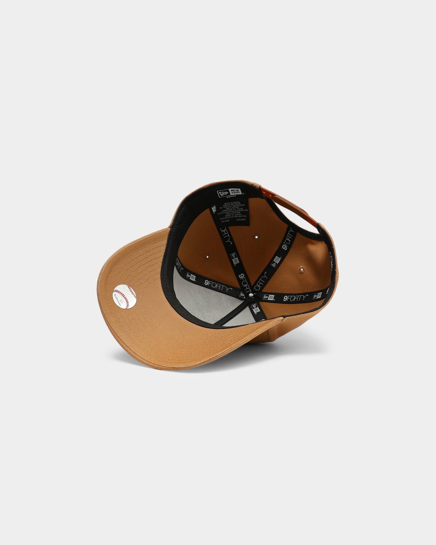 New Era Women's New York Yankees 9FORTY A-Frame Snapback Wheat/Black