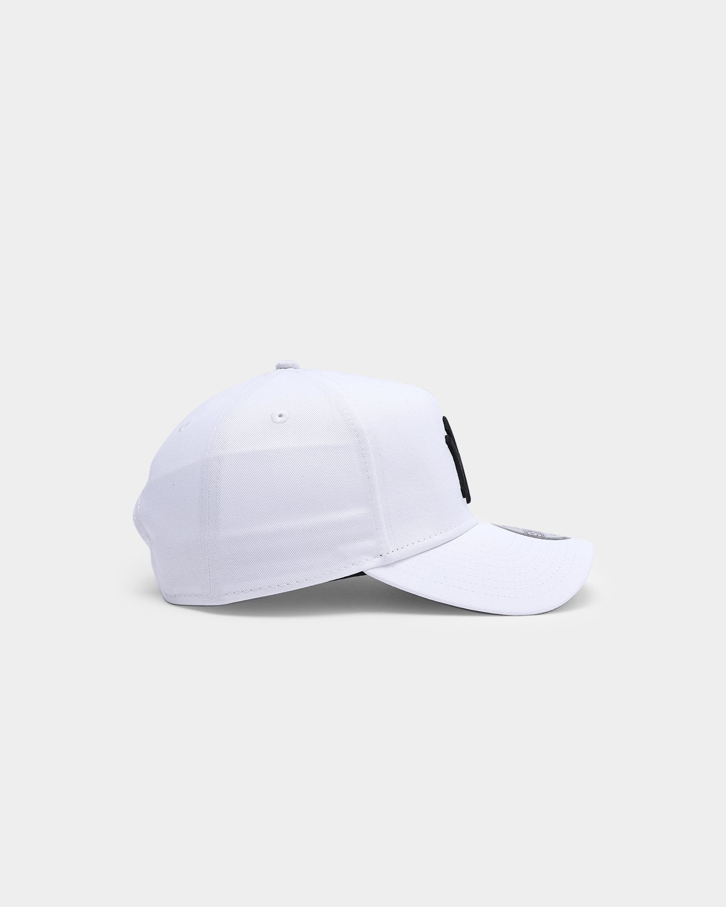 New Era New York Yankees 'Rose Emblem' 9FORTY A-Frame Snapback White/Black