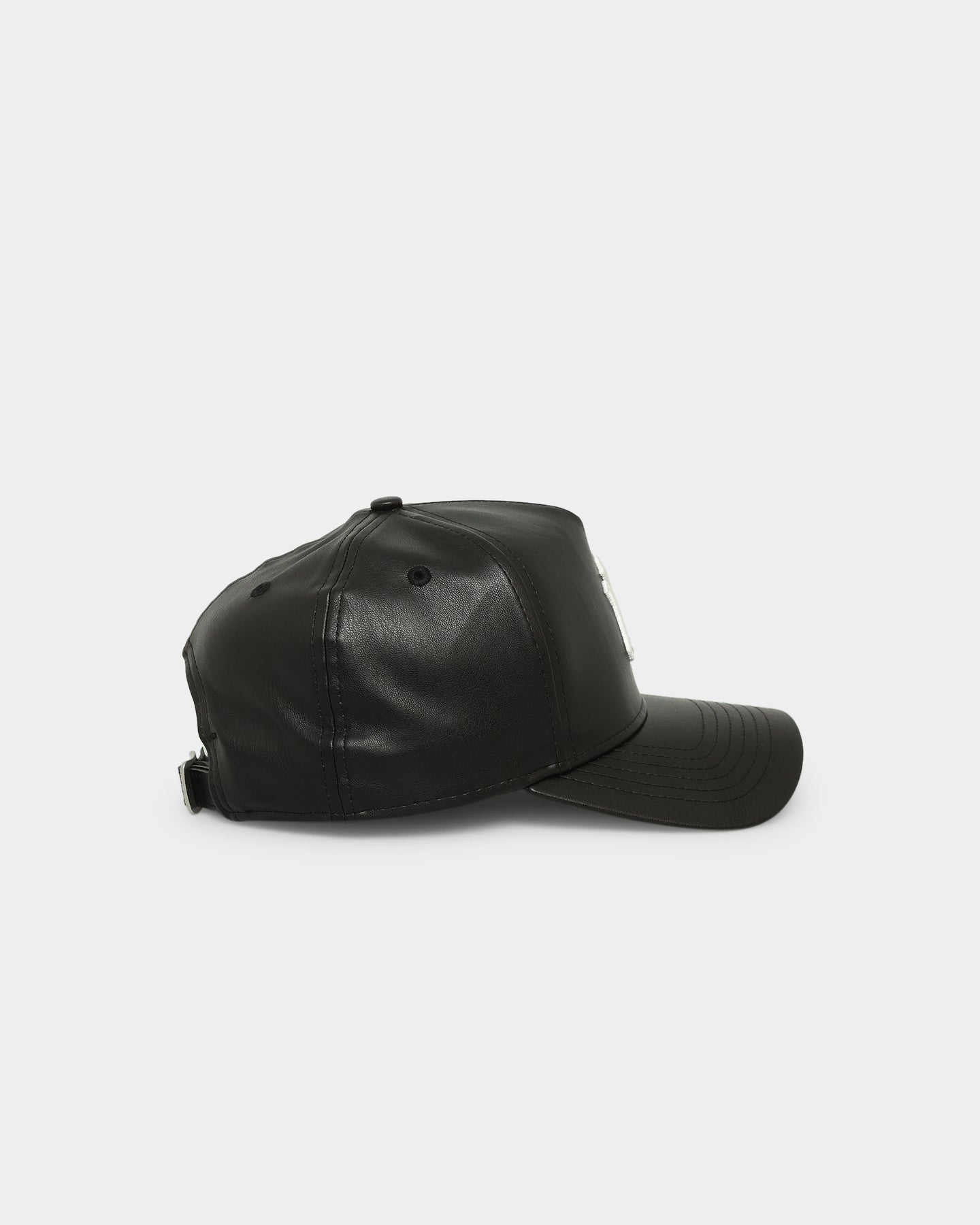 New Era New York Yankees 'PU Leather' 9FORTY K-Frame Strapback Black Leather