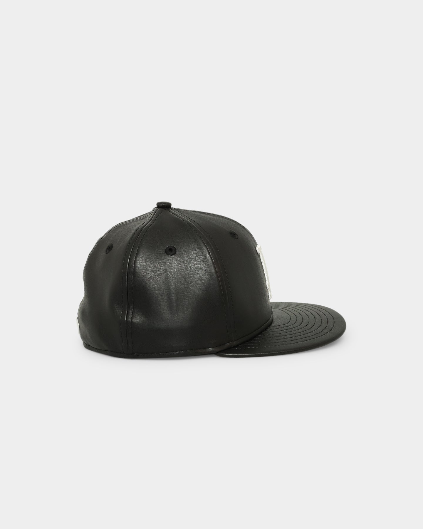 New Era Los Angeles Dodgers 'Core PU Leather' 59FIFTY Fitted Black/White